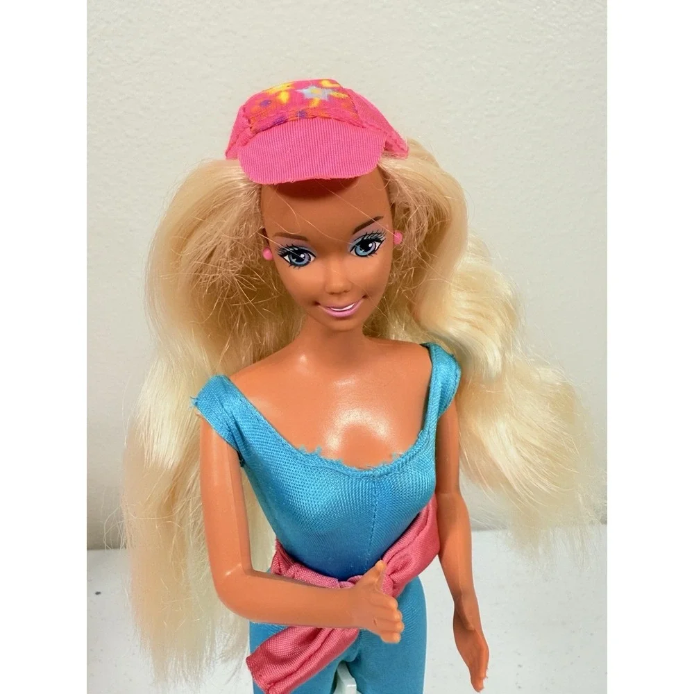 Vintage Barbie Doll Lot Great Shape Outfit Bike Weights Bag Accessories READ